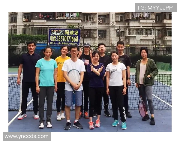 深圳网球队在世界杯预选赛中的团队协作表现分析与点评 深圳网球队在世界杯预选赛中的团队协作表现分析与点评