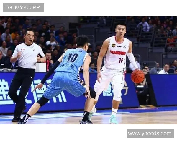 深圳排球队以69分领跑杯赛积分榜展现强劲实力 深圳排球队以69分领跑杯赛积分榜展现强劲实力