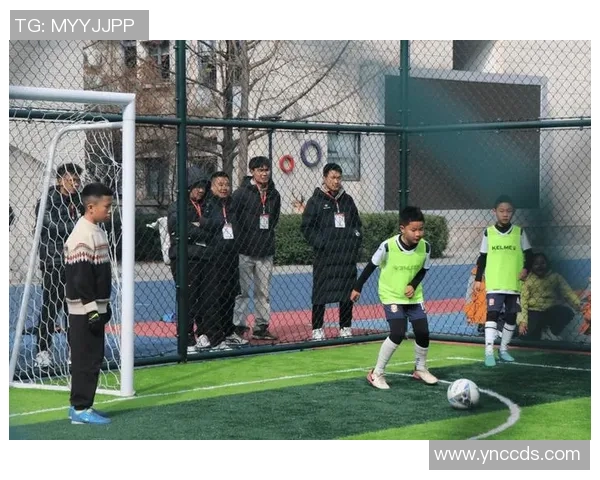 德阳足球教育新篇章青少年培养与社区发展齐头并进