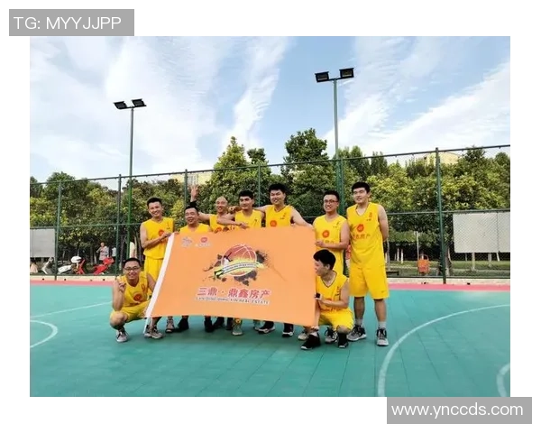 深圳篮球队荣登篮球团队协作排行榜第一名展现卓越团队精神与默契配合